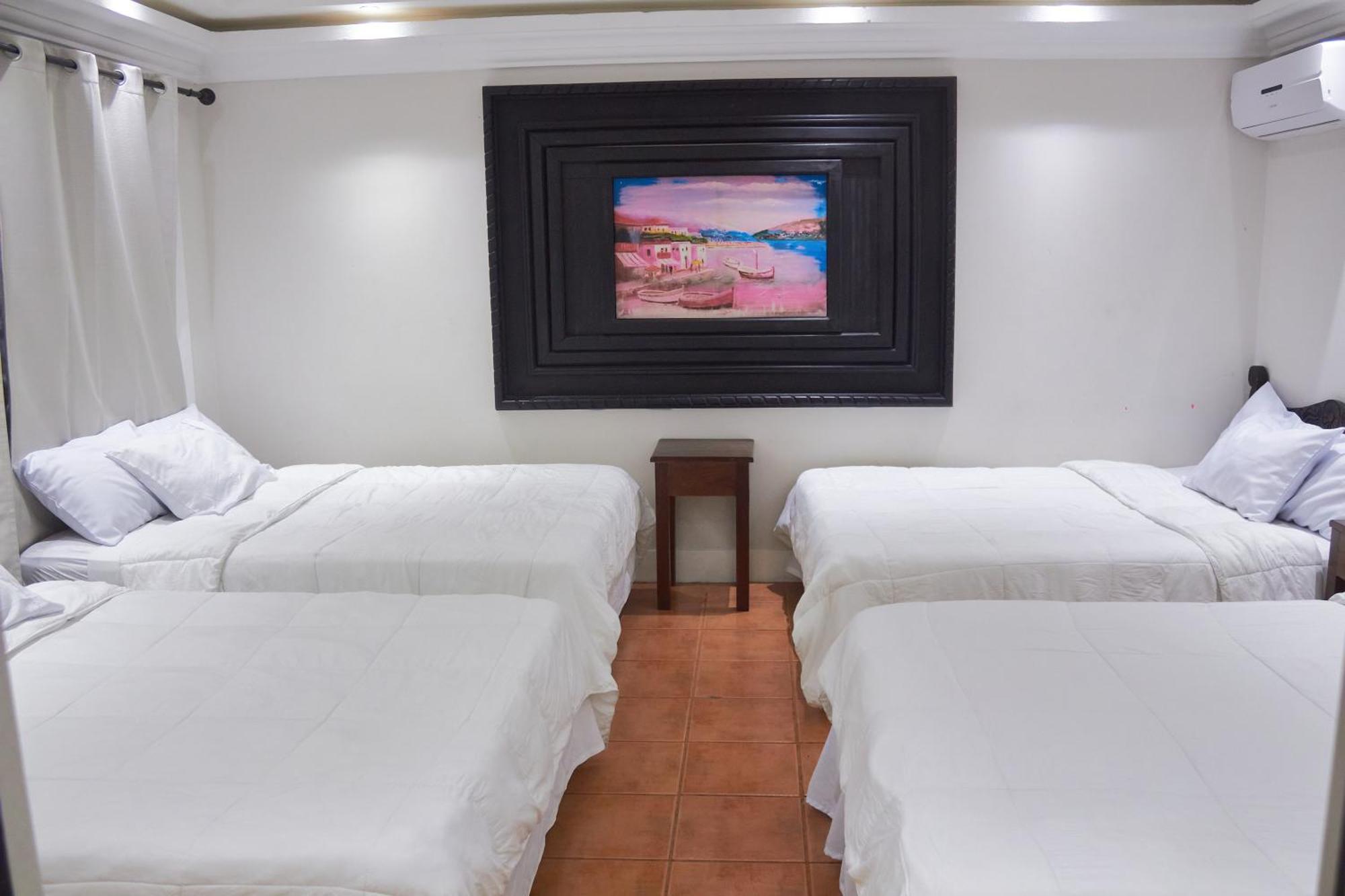 Hotel Villa Antigua Сан-Сальвадор Екстер'єр фото