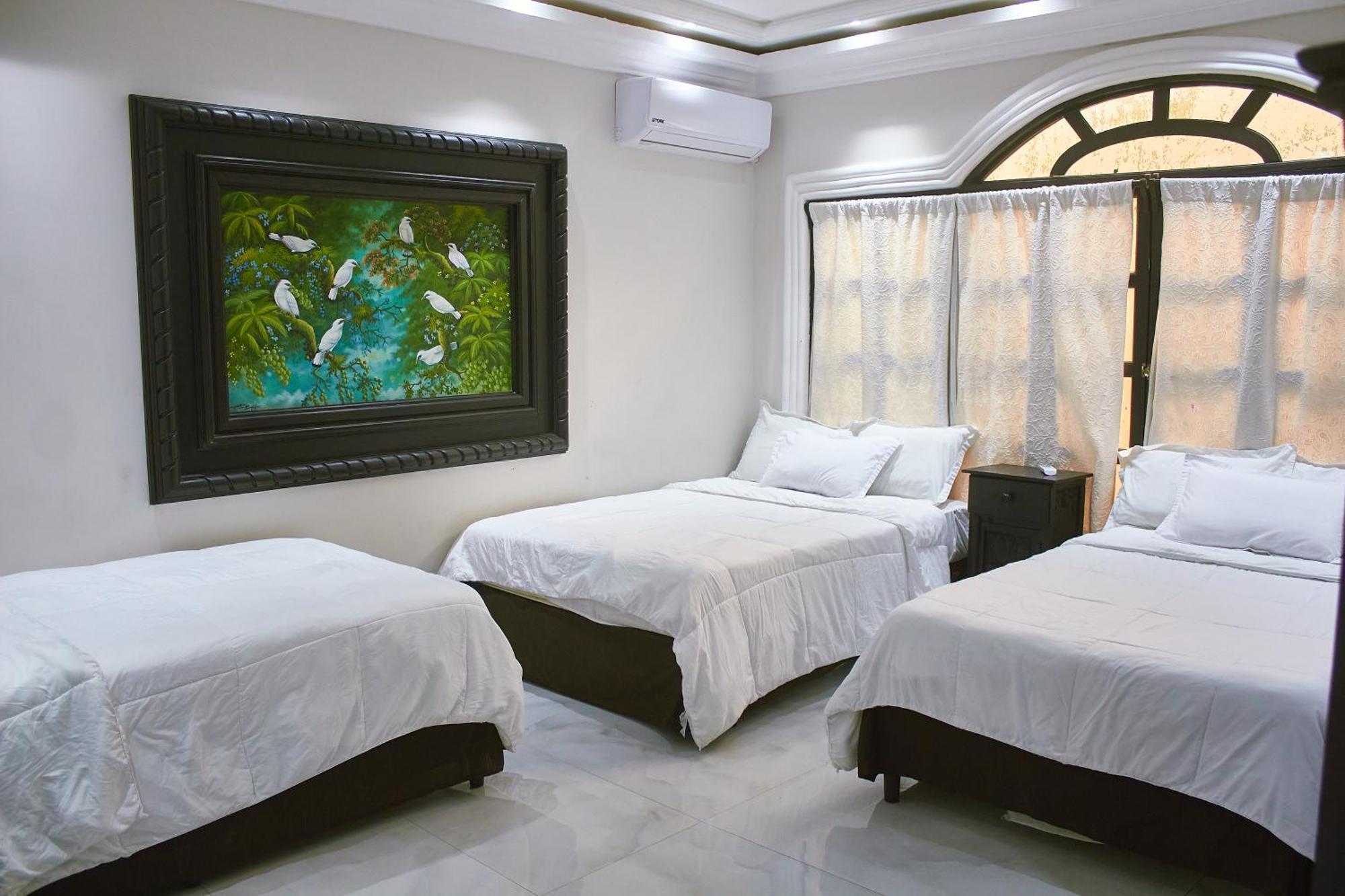 Hotel Villa Antigua Сан-Сальвадор Екстер'єр фото
